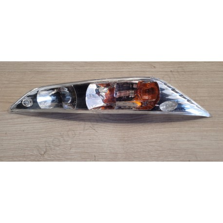 Clignotant avant droit Piaggio Zip Clignotant avant droit Piaggio Zip