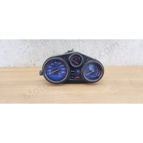 Compteur Yamaha TDR 125 - 27 484 KM Compteur Yamaha TDR 125 - 27 484 KM