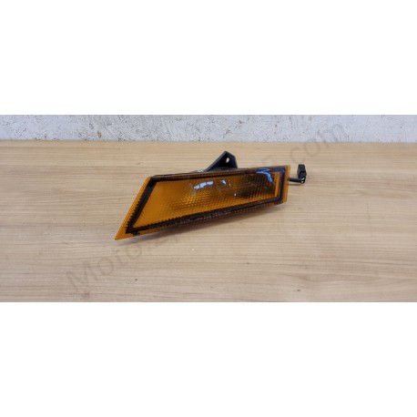 Clignotant avant gauche 1500 Goldwing Clignotant avant gauche 1500 Goldwing