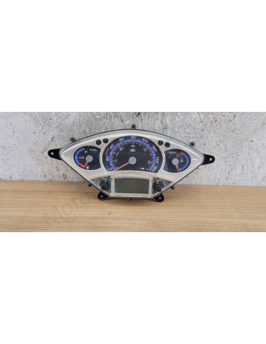 Compteur Yamaha Xmax – 42 440 KM Compteur Yamaha Xmax – 42 440 KM