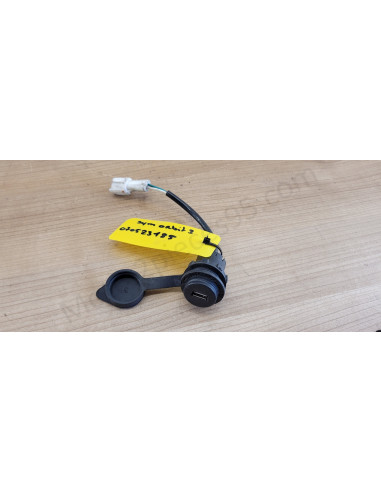 Port USB Sym Orbit 3