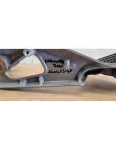 Platine avant droite Honda Deauville 700