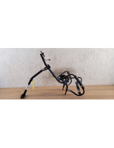 Araignée support avant Piaggio MP3 300 HPE