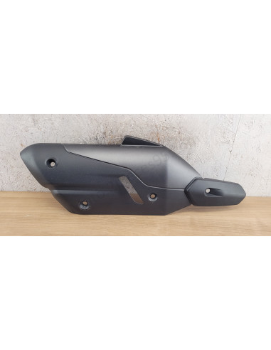 Plaque protection d'échappement Piaggio Mp3 HPE RST 530