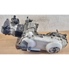 Moteur Piaggio Aprilia Gilera Vespa Leader 125 - M232M - 26 243 KM