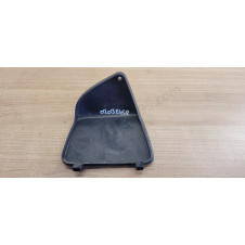 Trappe de tablier intérieur droit Vespa GT GTS 125 250 300