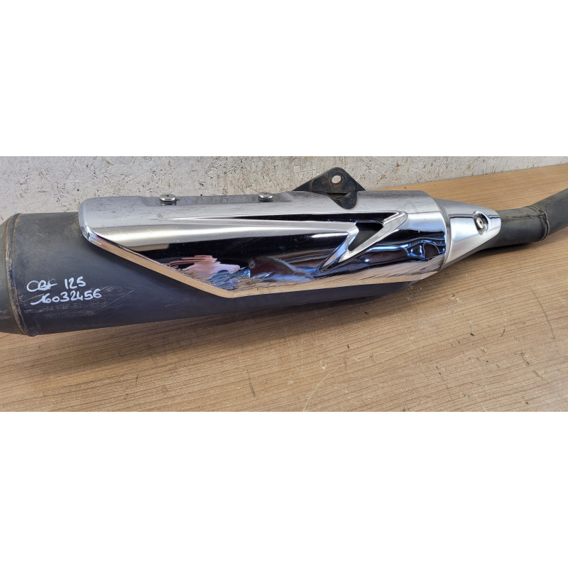 Ligne D'échappement Pour Honda CBF 125 2009-2012 - Pièce D'occasion En Très Bon état