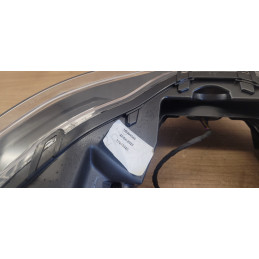Optique phare Piaggio Mp3 HPE RST 400 530