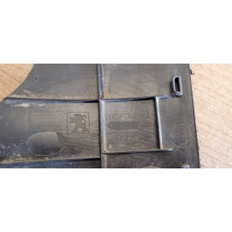 Bas de caisse gauche Peugeot Kisbee 50 4T IE