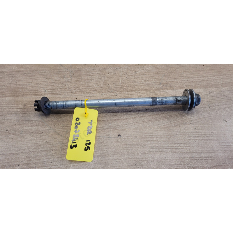 Axe de roue arrière Yamaha TDR 125