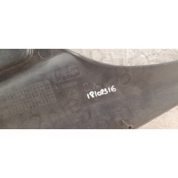 Carénage latéral gauche Piaggio Carnaby 300 2009