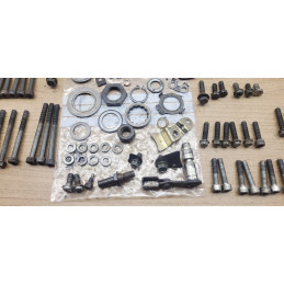 Visserie écrou moteur Yamaha YZ 250