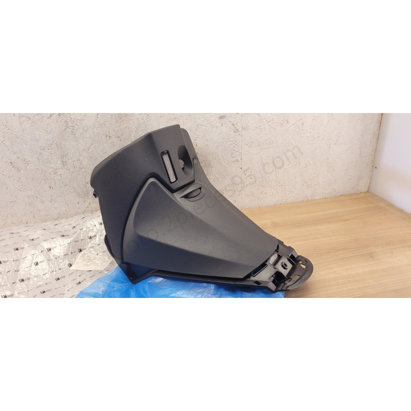 Tablier interieur boite à gants Piaggio Medley