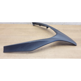 V de face avant Piaggio MP3 Carbone