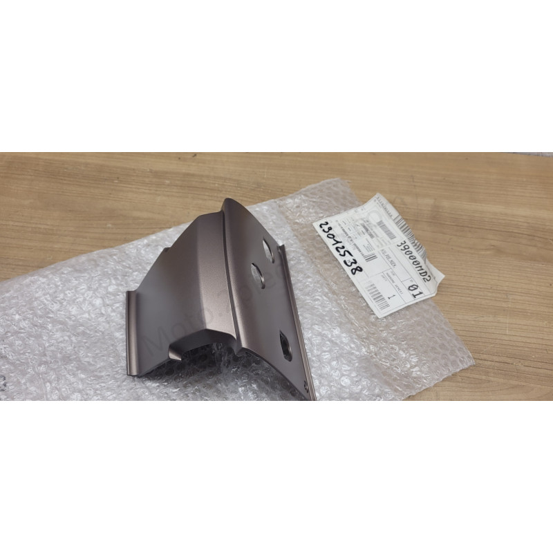 Carénage arrière central Piaggio MP3