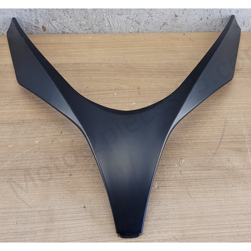 V de face avant Piaggio MP3 Noir mat