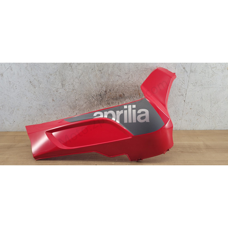 Sabot Bas de caisse droit Aprilia SXR 50 160