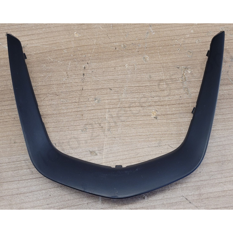 Cadre de grille de radiateur Piaggio MP3