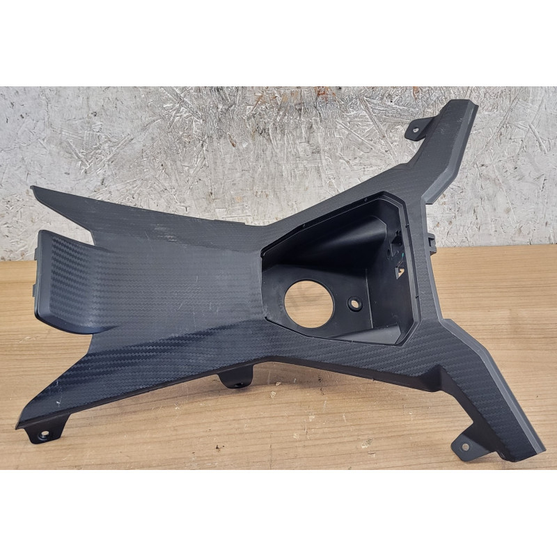Plastique trappe essence Aprilia SR GT 125 200