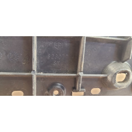 Marche pied gauche Piaggio MP3 RL