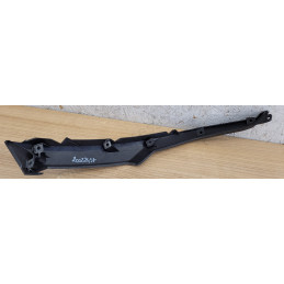 Carénage cache entourage habillage gauche Piaggio MP3 400 530