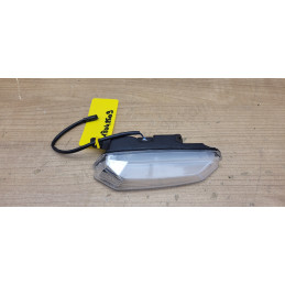 Clignotant avant droit Piaggio Mp3 400 530