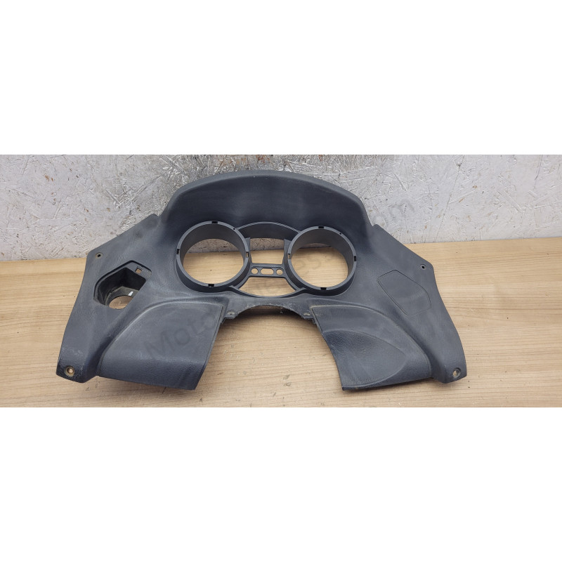 Entourage compteur Piaggio MP3