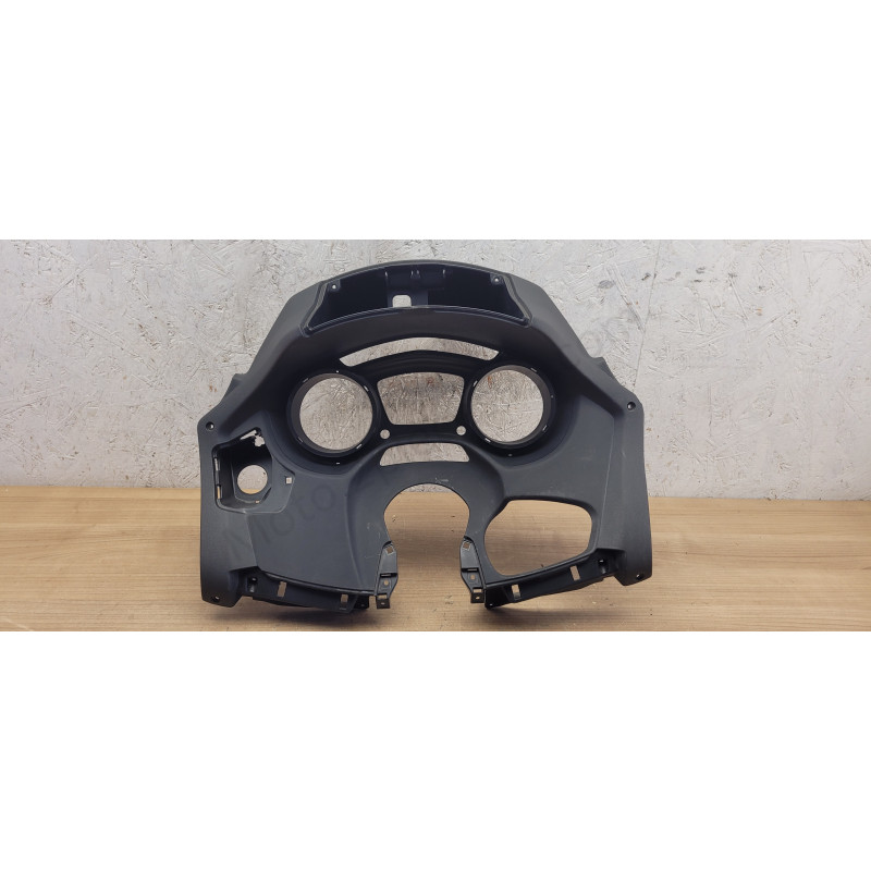 Entourage compteur Piaggio MP3