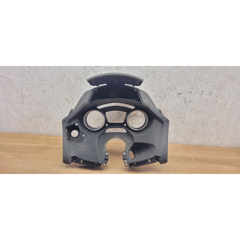 Entourage compteur Piaggio MP3