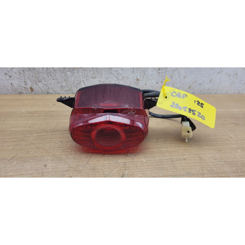 Feu arrière Honda CBF 125