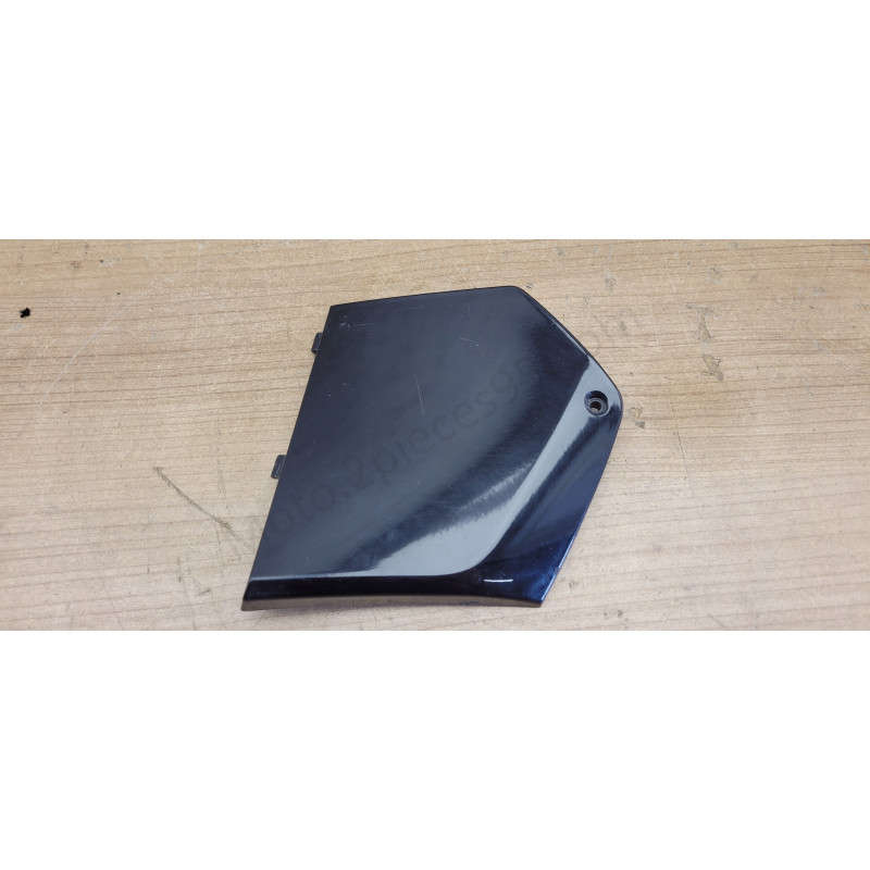Plastique Droit accès fusible Piaggio MP3 Noir brillant