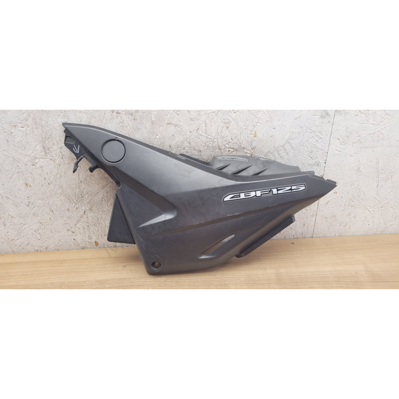 Carénage latéral gauche Honda CBF 125
