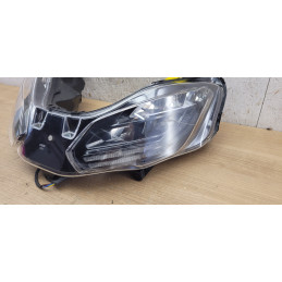 Optique phare Piaggio Mp3 HPE RST 400 530