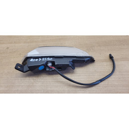 Clignotant avant gauche Piaggio Mp3 400 530