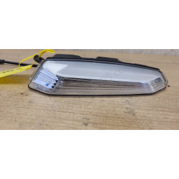 Clignotant avant droit Piaggio Mp3 400 530