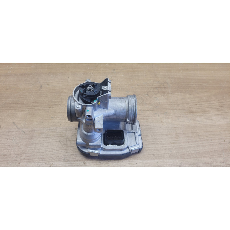 Corps d'admission Piaggio Mp3 350