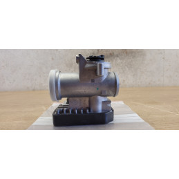 Corps d'admission Piaggio Beverly HPE 400