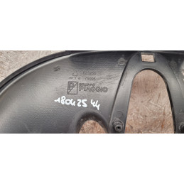 Plastique passage de roue Piaggio MP3