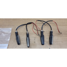 Pack 4 clignotant led avec resistance fournie