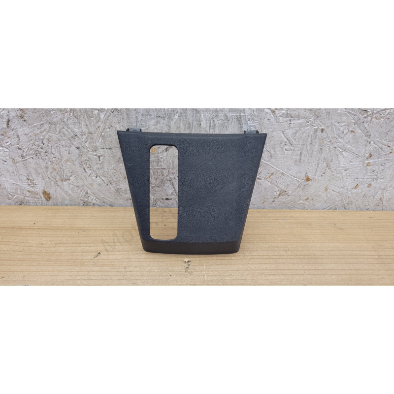 Couvercle cache entourage habillage Piaggio mp3