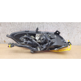 Feu arrière droit Piaggio Medley 125 150 200