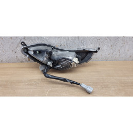 Clignotant avant droit Piaggio Medley 125 150 200