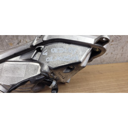 Clignotant avant gauche Piaggio Medley 125 150 200