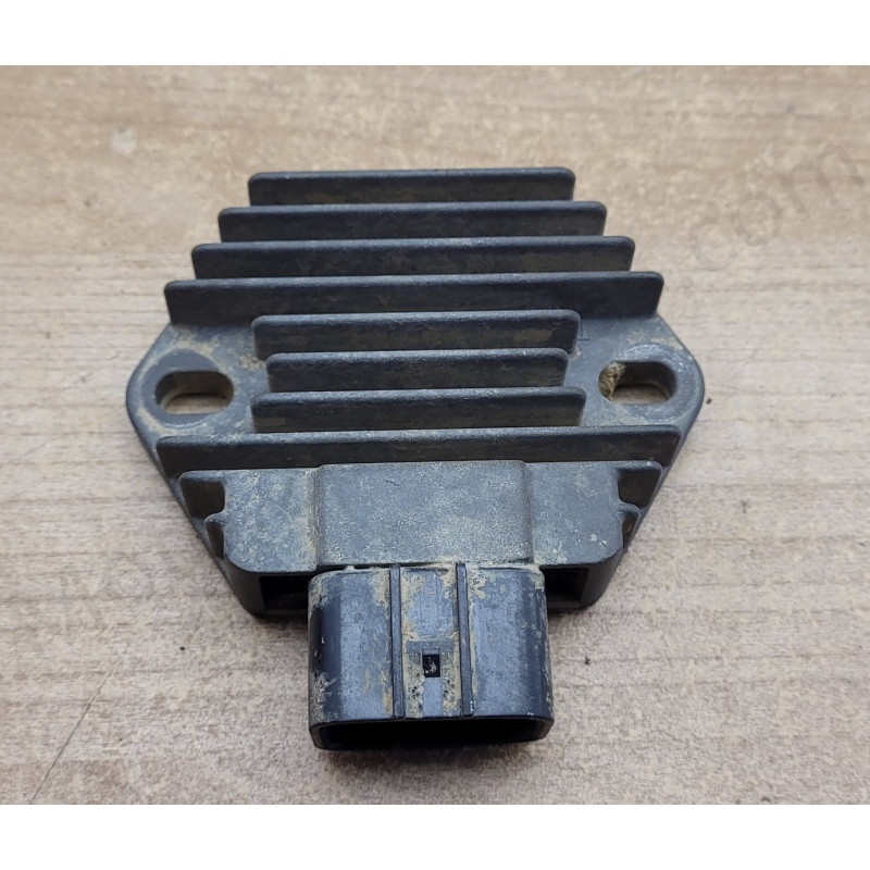 Régulateur SH779AA Honda CRF 450