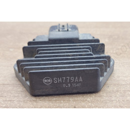 Régulateur SH779AA Honda CRF 450