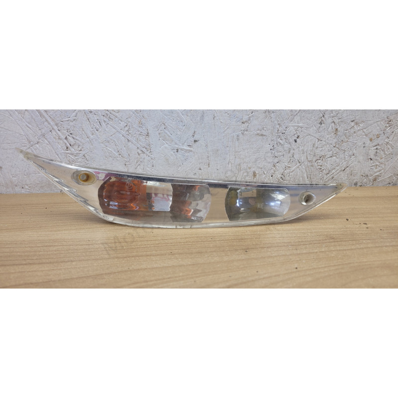 Clignotant avant droit Piaggio Zip