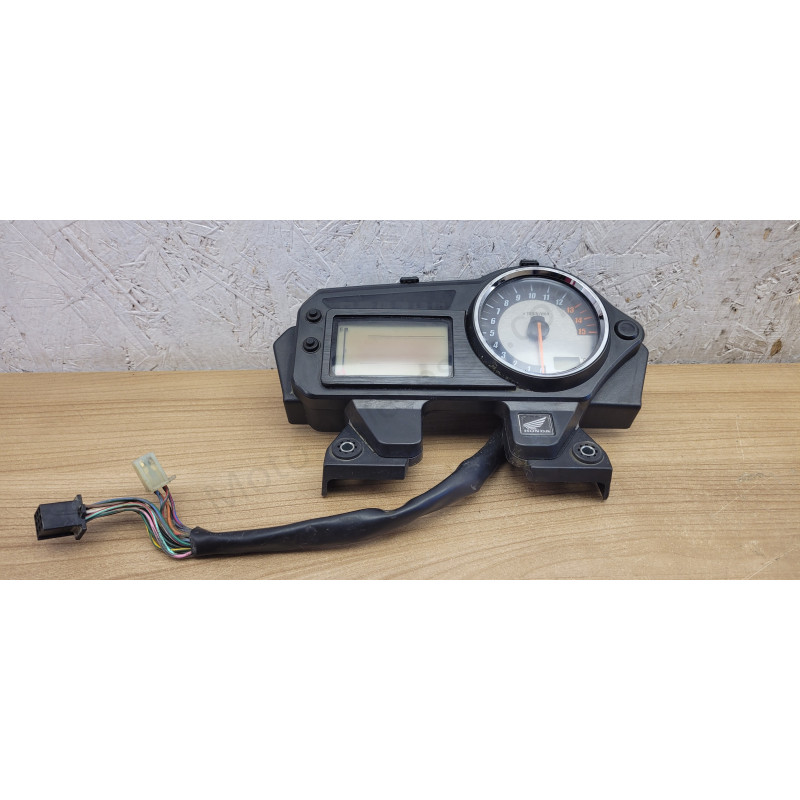 Compteur Honda Hornet 600
