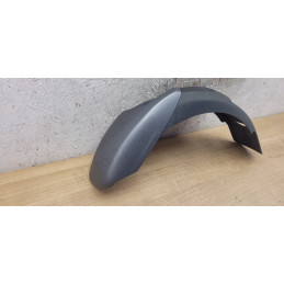 Garde boue gauche Piaggio MP3 HPE 300 310 400 530