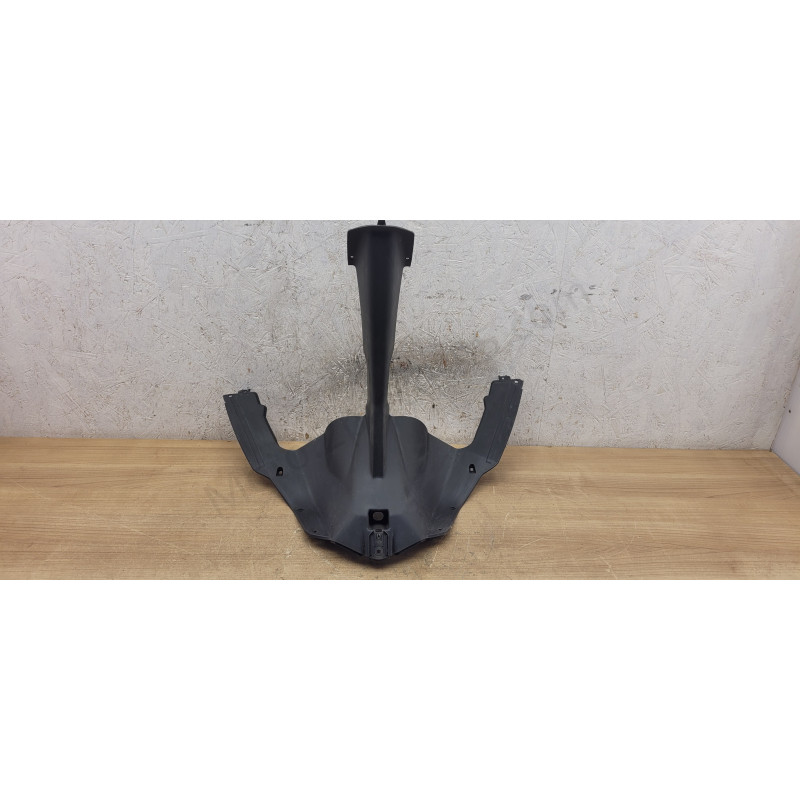 Plastique radiateur tunnel Piaggio MP3 HPE 400 530