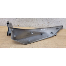 Habillage marche pied droit Piaggio Mp3 400 530